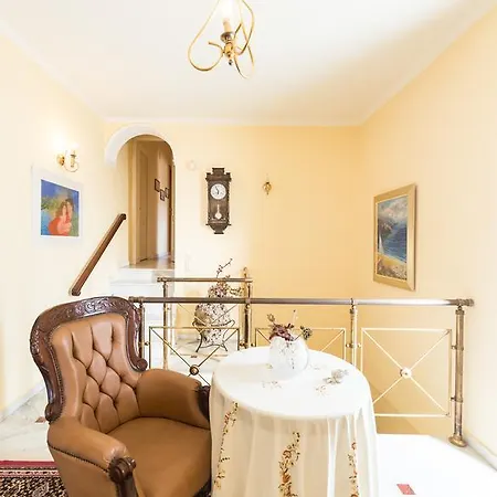 Semiramis *
