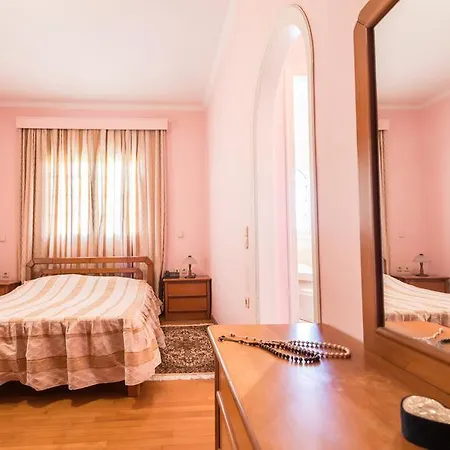 Apartment Semiramis